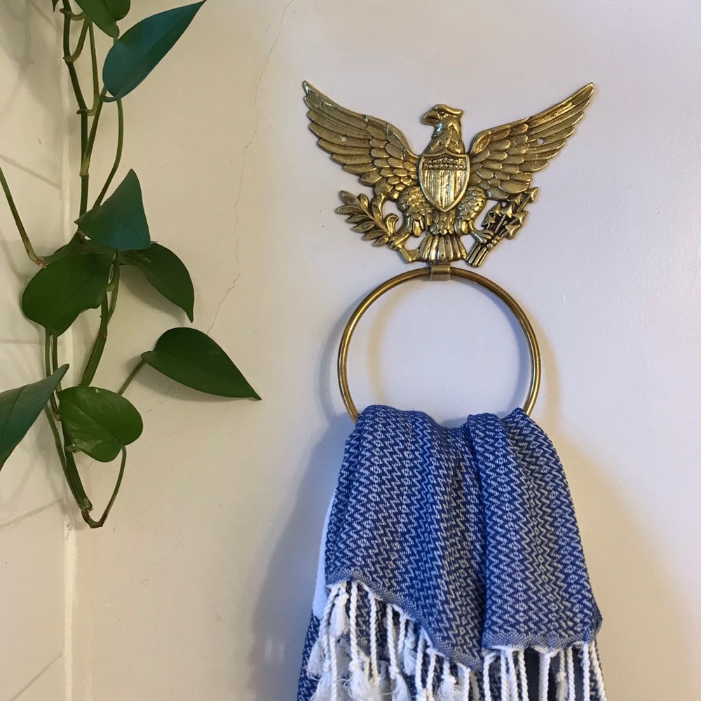 Regal Eagle towel holder